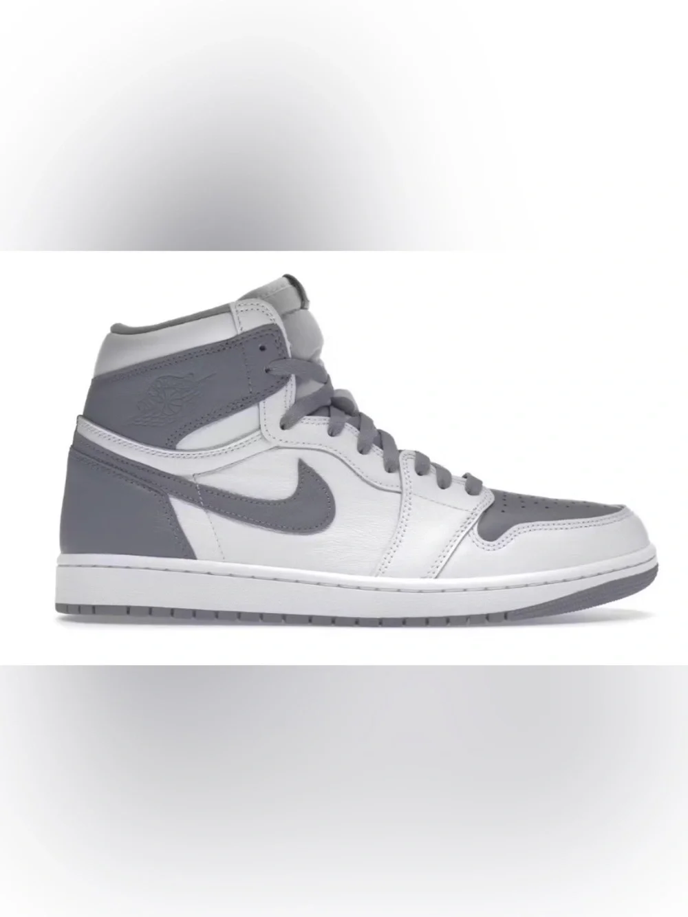 Nike Air Jordan 1 Retro High OG Size US 9 Mens Gray & White
